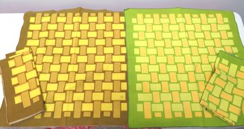 2 Pairs Of Vintage Yellow Green MCM Napkins