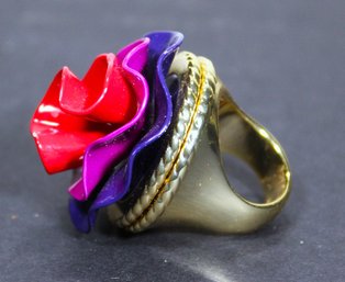 Marc Jacobs 'perfume Ring' Enamel Flower On Gold Tone 'LOLA' Size 7