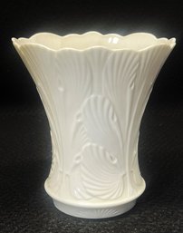 Lenox 'SPECIAL' Vase