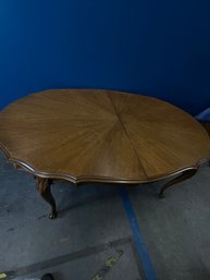 Ornate Inlaid Solid Carved Wood Oval Dinning Room Table With Leaf And Covers