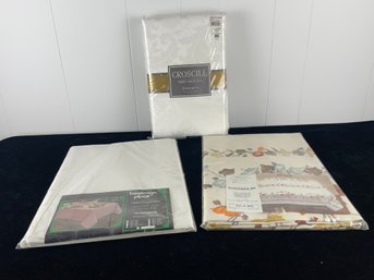 Various Branded Tablecloth Set