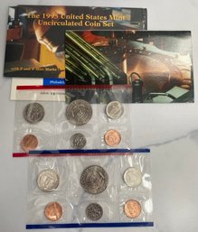 1995 United States Mint Uncirculated Coin Set Denver And Philadelphia