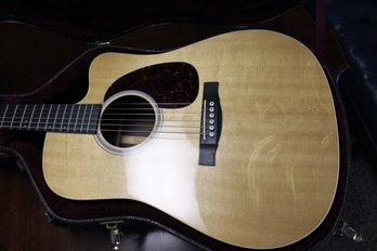 Martin Custom Acoustic Guitar W Case