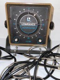 Lowrance Locator / Sounder CFG - 300 For Boating And Includes All Cords