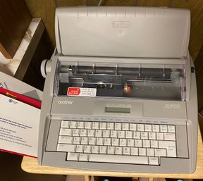 Brother Electric Typewriter SX4000