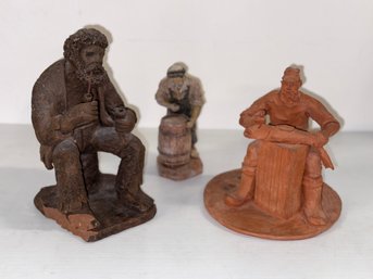 Three Carved Wood And Clay Sculptures Of Fisherman - Morika Sculptures, Le Do Cormo?, Mariol