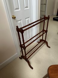 Wood Quilt Rack