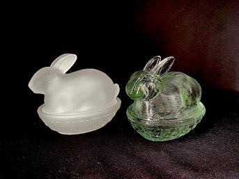 Pair Of Vintage L. E. Smith Nesting Bunny Candy Dish