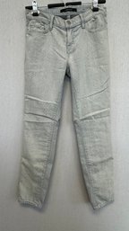 A Pair Of J Brand Soft Jeans Style Tracks Size 27