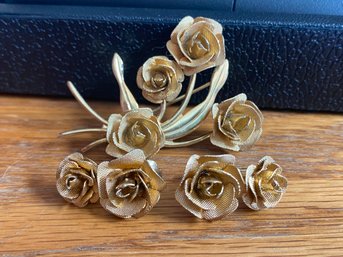 Gold Tone Rose Brooch And Earrings