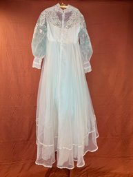 Vintage Ladies White Wedding Dress - Long Sleeve