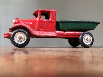 Vintage Arcade Style Cast Iron Dump Truck In Red / Green Paint - Slotted Screw - Looks Like Old One To Me