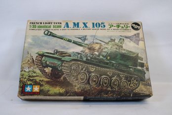 1/35 Scale French Light Tank A. M. X. 105 Vintage Model Kit