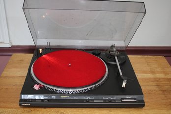 Technics Automatic Turntable System SL-BD35 With Stanton Needle