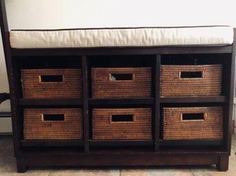 Wooden Storage Bench With Wicker Storage Baskets