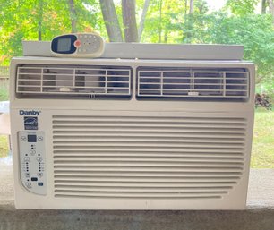 8,000 BTU DANBY Air ConditionER