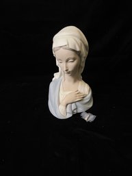 LLADRO VIRGIN MARY BUST