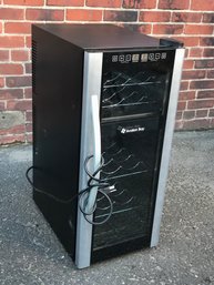 Awesome 12 Bottle AVALON BAY Wine Refrigerator - BEST SIZE POSSIBLE - Seems To Work Fine - NICE UNIT !