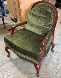 Nice Queen Anne Bergere Chair