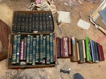 LOT OF ANTIQUE BOOKS