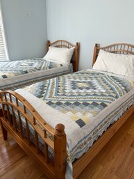 2 Twin Beds  With Mattress, Box Springs And Matching Quilts