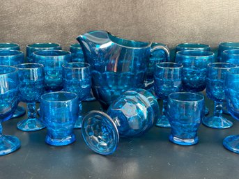 A Stunning Vintage Mid-Century Beverage Set By Viking Glass, Georgian Blue Pattern