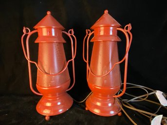 2 Piece Lantern Set