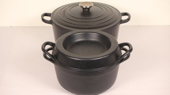 SET OF 2 LE CREUSET HEAVY CAST IRON POTS INCLUDING A DUTCH OVEN #24 &  DUOFEU #24 POTS