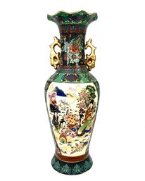 Large Beautiful Decorated Japanese Floral Vase