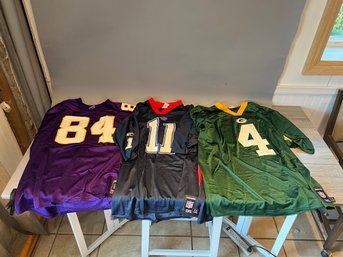 Lot Of 3 NFL Jerseys Bledsoe, Favre, And Moss