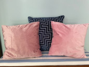 Set Of Throw Pillows