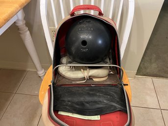 Vintage Amflite Bowling Ball