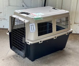 Durable Plastic Dog Crate