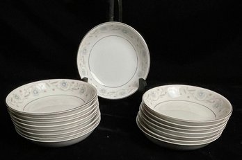 English Garden Fine China Fruit Berry Bowls