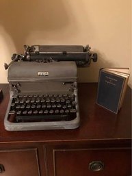 Royal Typewriter With Magic Margin, 1940s (Display Piece)