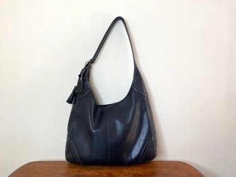 COACH - Black Leather Shoulder Bag