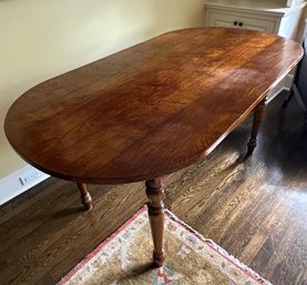 Wooden Oval Dining Table With Turned Legs