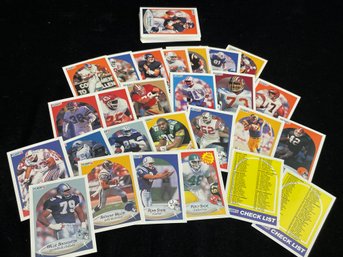 Fleer 90 Football Cards Lot 8