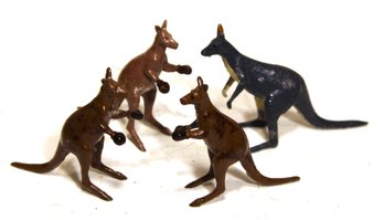 Lot Four Painted Lead Dime Store Figures Boxing Kangaroos