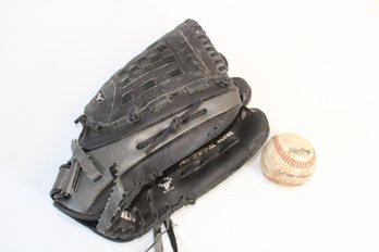 Mizuno Ballpark Series Professional Model 14' Black Glove And Ball