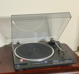 Technics Turntable ~ Model Sl-QD33 ~