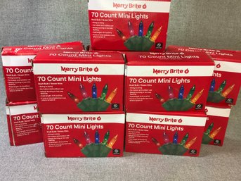 Christmas Is Coming ! 11 Brand New Boxes Of MERRY BRITE Multi Color Holiday Lights - 70 Lites / Green Wire