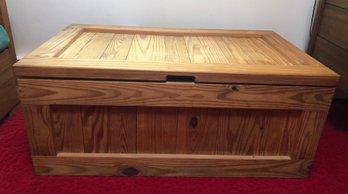 Solid Wood Trunk/Coffee Table