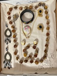 Collection Lot Of Jewelry - Attractive Beaded Necklace & Bracelet, Bangle, Ear Rings, Pins & More. MP/A3