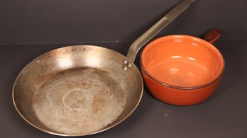 LOT 2 KITCHEN PANS INCLUDING A DE BUYER FRY PAN FROM FRANCE