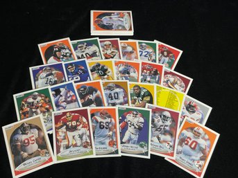 Fleer 90 Football Cards Lot 18