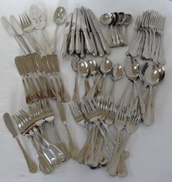 A  Mixed Lot Of Wallace Cutlery Pieces