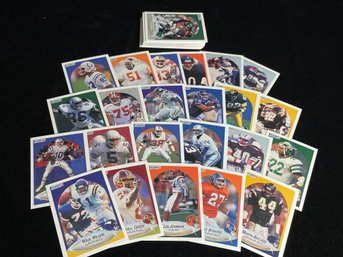 Fleer 90 Football Cards Lot 19