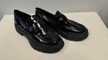 ZARA Womens Black Patent Loafers Size 40