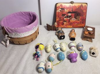 Lot Of Assorted Holiday Decor - Easter - Thanksgiving - L